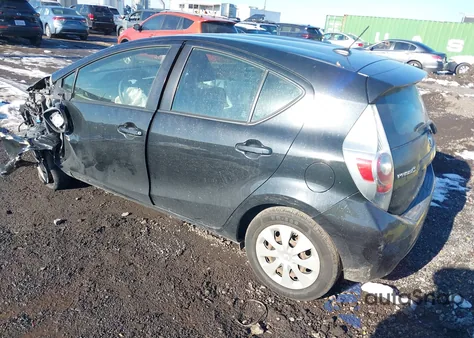 2012 Toyota Prius C Three z USA, uszkodzony, nr VIN JTDKDTB3XC1005288